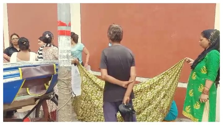 डिप्टी CM ब्रजेश पाठक के घर के सामने महिला ने दिया बच्चे को जन्म, महिलाओं ने करवाया प्रसव UP Tak