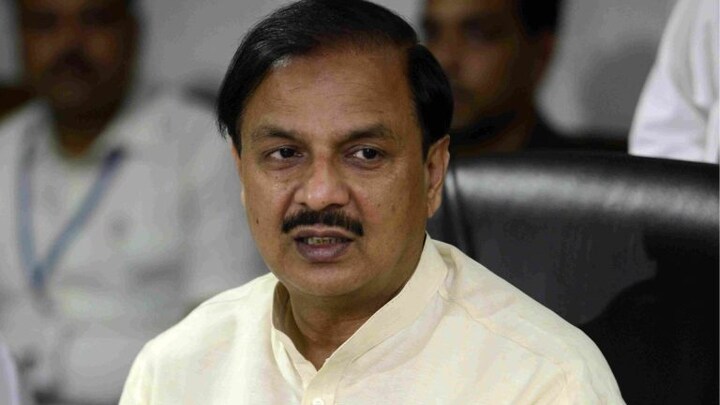 नोएडा: जिला भाजपा अध्यक्ष ने लोकसभा उम्मीदवारी पर अटकलों के बीच महेश शर्मा का किया समर्थन UP Tak