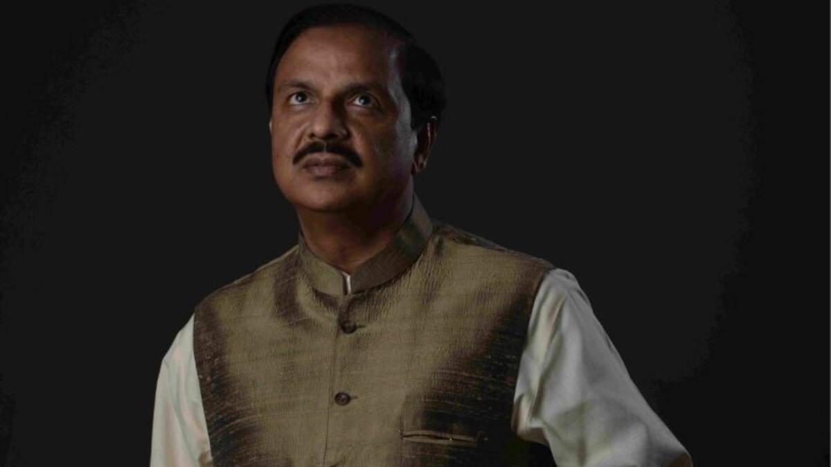 गौतमबुद्ध नगर से 2024 के चुनाव में महेश शर्मा की ‘टेंशन’ बनेंगे ये IAS अफसर? जानें चर्चाएं UP Tak