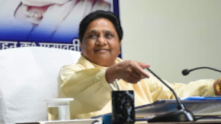 2024 के चुनाव में मायावती अकेले लड़ेंगी तो UP में मिलेंगी कितनी सीट? लेटेस्ट सर्वे का नतीजा देखिए UP Tak
