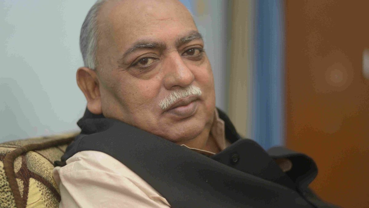 मशहूर शायर मुनव्वर राणा के घर हुई चोरी, 40 लाख के जेवर ले उड़े चोर, केस दर्ज