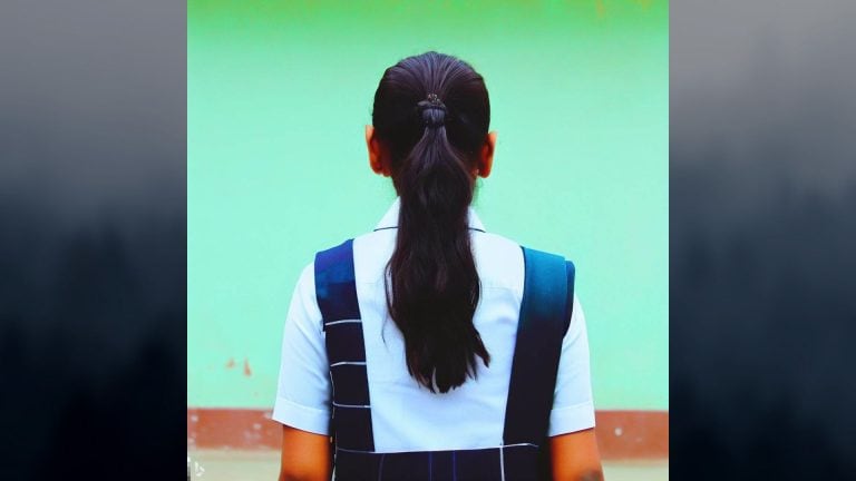 आगरा : नहाते समय बनाया वीडियो, फिर करने लगे ब्लैकमेल…छेड़छाड़ से पेरशान युवती ने उठाया बड़ा कदम UP Tak