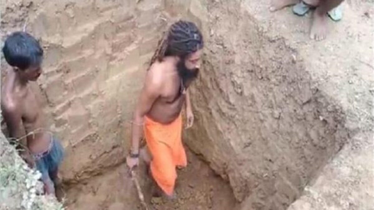 बाराबंकी में एक साधू खोद रहा अपनी ही कब्र, हैरान कर देगी वजह UP Tak