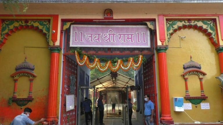 वाराणसी के संकट मोचन मंदिर में बजरंगबली ने गोस्वामी तुलसीदास को दिए थे दर्शन, जानें कैसे पहुंचे यहां UP Tak