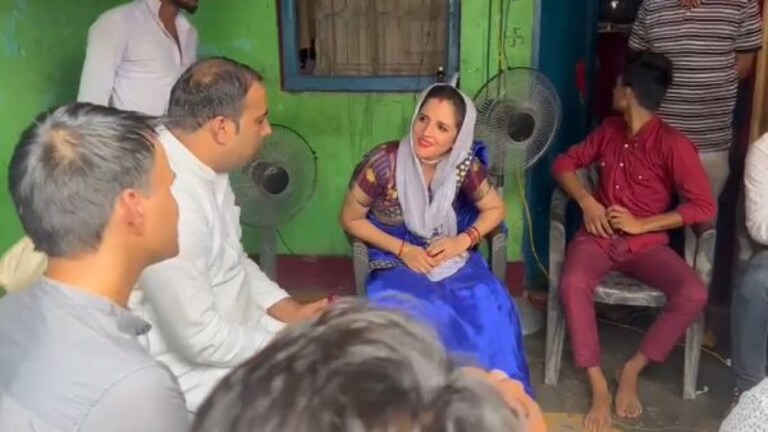 ‘सीमा हैदर भारत आकर परेशान है…’ तो क्या इसलिए पाकिस्तानी महिला को मिला फिल्म का ऑफर? UP Tak