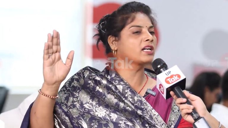 सीमा हैदर और सचिन पर कमेंट करने वाली वायरल भाभी ने अब लप्पू और झींगुर का बताया मतलब