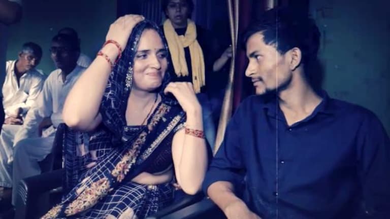 सीमा हैदर-सचिन की लव स्टोरी पर बनने वाली फिल्म का नाम आया सामने, ये टाइटल किए गए बुक सीमा हैदर-सचिन की लव स्टोरी पर बनने वाली फिल्म का नाम आया सामने, ये टाइटल किए गए बुक