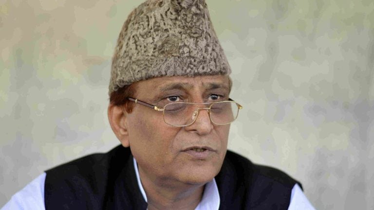 आजम खान के घर IT को मिला इतना कैश, विभाग को इस बड़ी गड़बड़ी की है आशंका UP Tak