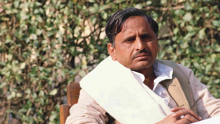 मुलायम भी चाहते थे देश का नाम भारत, तब प्रस्ताव के खिलाफ BJP ने किया था वॉकआउट, जानें किस्सा UP Tak