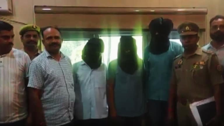 कानपुर में चार युवकों ने लड़की के साथ की दरिंदगी की सभी हदें पार, उसके पैसे भी लूटकर भाग गए UP Tak
