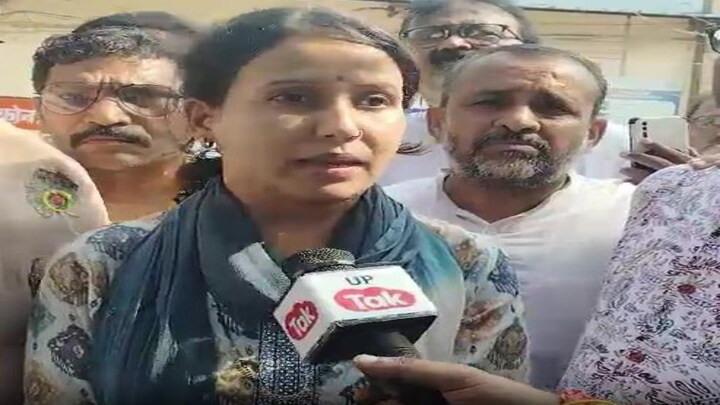 कानपुर : दवा व्यापारी से मारपीट के मामले में BJP पार्षद के पति ने किया सरेंडर, 25 हजार का था इनाम UP Tak