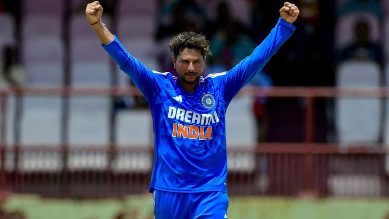 कुलदीप यादव…पाक टीम के लिए बस नाम ही काफी है, आंकड़ों की जुबानी देखें बड़ी कहानी UP Tak