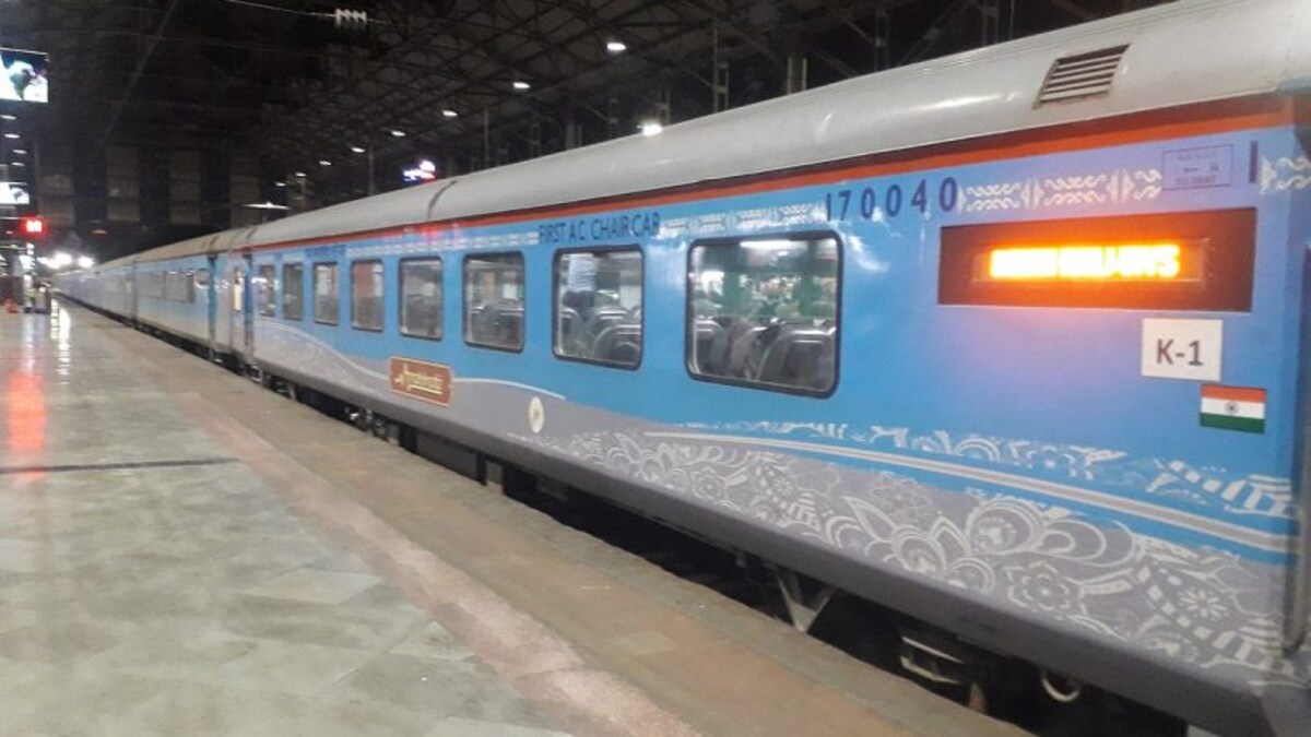 अब औरैया के फफूंद स्टेशन को भी मिला शताब्दी एक्सप्रेस का स्टॉपेज, देखें पूरा रूट और किराया UP Tak