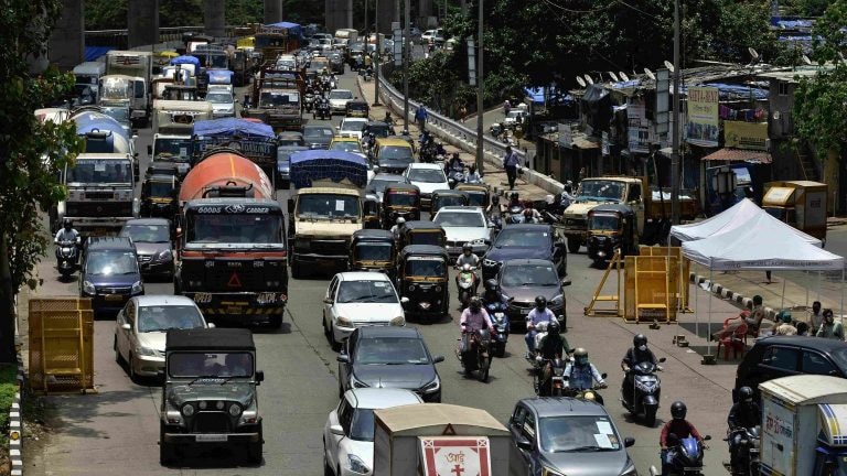 G20 को लेकर नोएडा में तीन दिनों के लिए कमर्शियल वाहनों पर रोक, देखें ट्रैफिक एडवाइजरी UP Tak