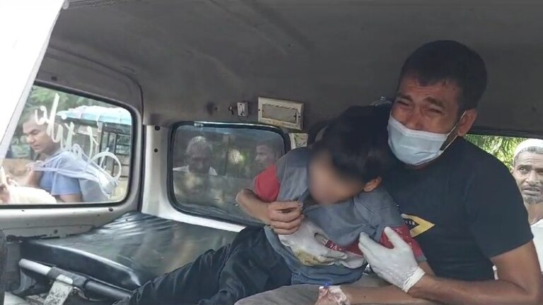 हवा-पानी से डरने लगा, अजीब आवाजें… गाजियाबाद में कुत्ते ने काटा तो मासूम का हुआ ये हाल UP Tak