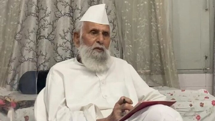 मुस्लिम टीचर ने अन्य छात्र से हिंदू स्टूडेंट की पिटाई करवाई, अब सपा MP बर्क ने कही ये अजीब बात UP Tak