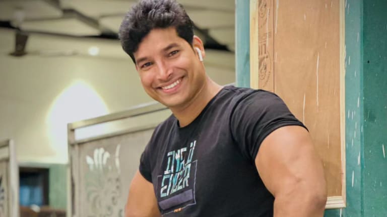 कौन हैं मुरादाबाद के फेमस यूट्यूबर अब्दुल्ला पठान जिनके खिलाफ पुलिस ने दर्ज किया है केस? UP Tak