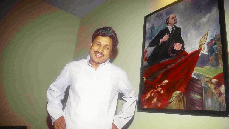 22 साल पुराने मामले में अमरमणि त्रिपाठी के खिलाफ गैर-जमानती वारंट जारी UP Tak