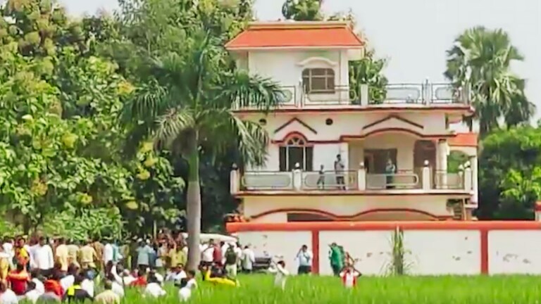 देवरिया हत्याकांड में बड़ा फैसला, प्रेमचंद यादव के अवैध कब्जे पर चलेगा बुलडोजर! UP Tak