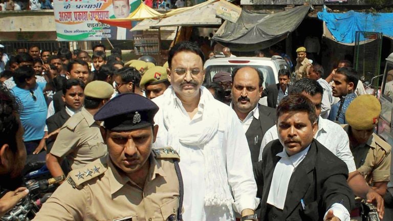 डॉन मुख्तार अंसारी के खिलाफ ED ने की बड़ी कार्रवाई, अब तो संपत्तियां के साथ बैंक खाते भी हुए सीज डॉन मुख्तार अंसारी के खिलाफ ED ने की बड़ी कार्रवाई, अब तो संपत्तियां के साथ बैंक खाते भी हुए सीज