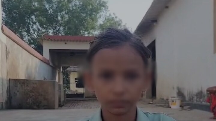 देवरिया कांड: प्रेमचंद्र यादव की बिटिया आई सामने, सरकार से की मार्मिक अपील, बोली- कहां रहेंगे? देवरिया कांड: प्रेमचंद्र यादव की बिटियां आई सामने, सरकार से की मार्मिक अपील, बोली- कहां रहेंगे?