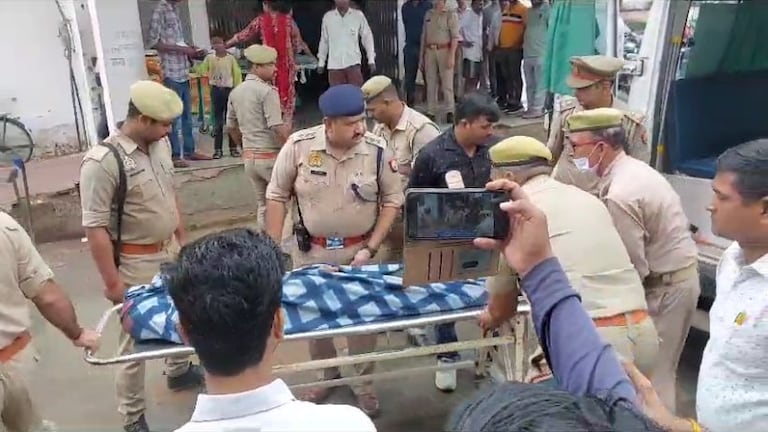 देवरिया में घटी बड़ी वारदात! जमीनी विवाद में 6 लोगों की हत्या, मृतकों में ये लोग शामिल UP Tak