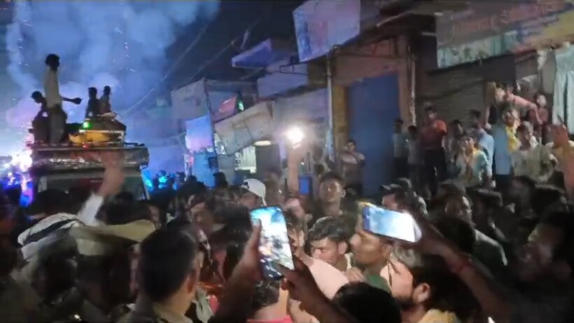 अलीगढ़ में राम बारात के रूट को लेकर दो समुदाय आए आमने-सामने, मौके पर पहुंची पुलिस UP Tak