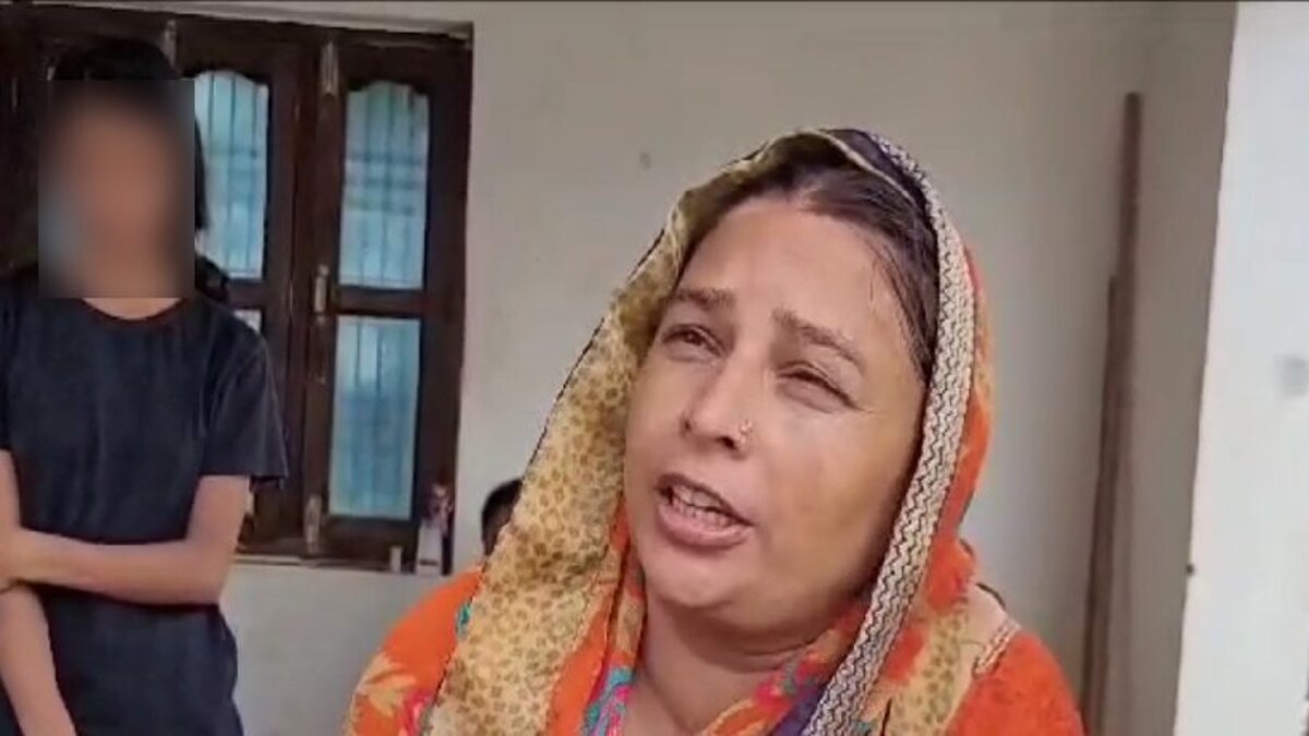 देवरिया में 6 की हत्या मामले में दूसरे पक्ष की महिला बोली- पहले मेरे पति मारकर गाड़ रहे थे वे लोग UP Tak
