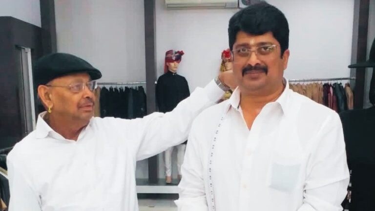 ’45 इंच का है राजा भैया का सीना’, दर्जी ने खोले बाहुबली नेता से जुड़े अनुसने राज! UP Tak