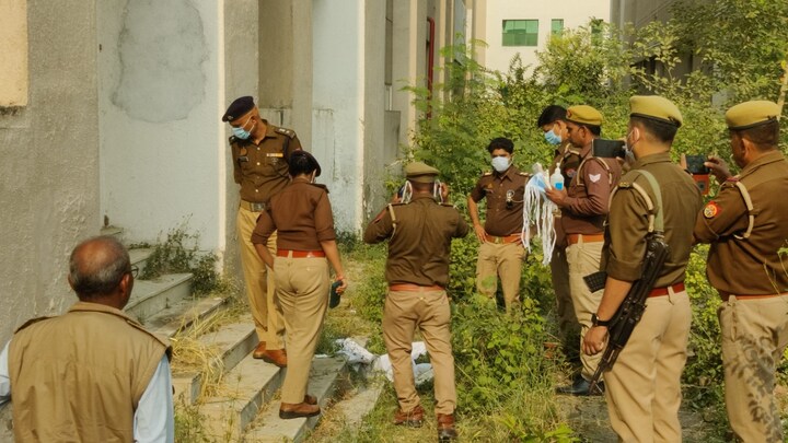 बांदा: ऑपरेशन के बाद अस्पताल से अचानक गायब हुई महिला, 24 घंटे बाद मेडिकल कॉलेज के नाले में मिला शव UP Tak