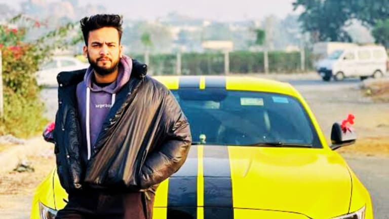 नोएडा में कोबरा सांप के साथ 5 लोग पकड़े गए, एल्विश यादव का नाम आया सामने, होगी गिरफ्तारी? एल्विश यादव और राहुल को आमने-सामने बैठाकर होगी पूछताछ, क्या राज उगलवाना चाहती है पुलिस?