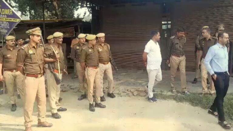 जोहिद अख्तर ने दुकान मालिक की बेटी पर बनाया इस्लाम अपनाने का दबाव, छात्रा ने उठाया खौफनाक कदम UP Tak