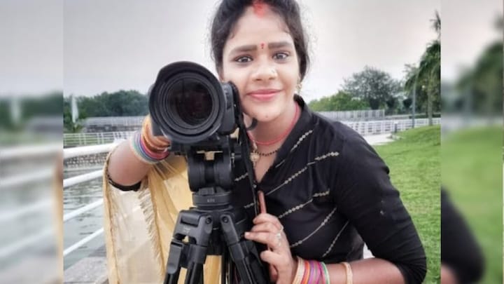 फेमस यूट्यूबर मालती चौहान का शव घर में फंदे से लटकता मिला, कुछ घंटे पहले पोस्ट किया था वीडियो फेमस यूट्यूबर मालती चौहान का शव घर में फंदे से लटकता मिला, कुछ घंटे पहले पोस्ट किया था वीडियो