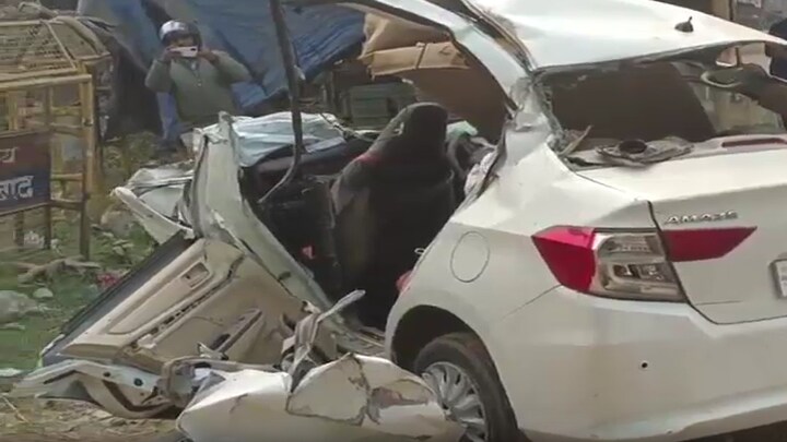 मौत की झपकी! हाईवे पर कार चलाते हुए ड्राइवर को आई नींद, मुरादाबाद में 4 लोगों की दर्दनाक मौत UP Tak