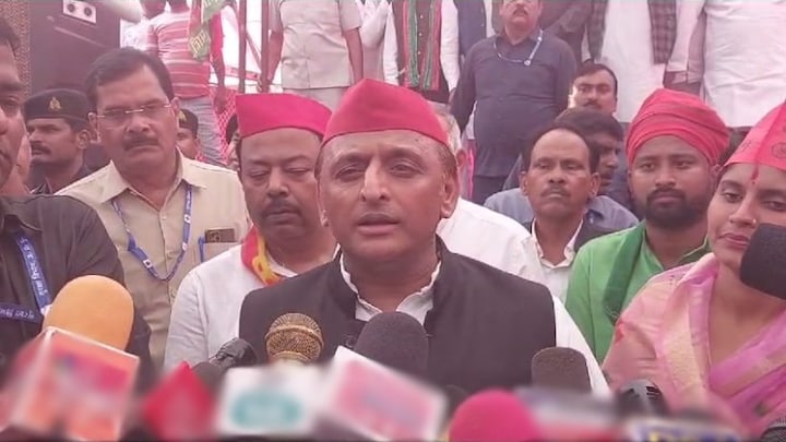 ‘टोंटी चोरी’ शब्द के इस्तेमाल पर भड़क गए अखिलेश यादव, बोले- इनकी फोटो खींचो जरा UP Tak