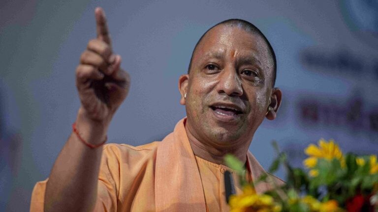 अब घर के पास ही हो जाएगी रजिस्ट्री, उत्तर प्रदेश सरकार ने उठाया बड़ा कदम UP Tak