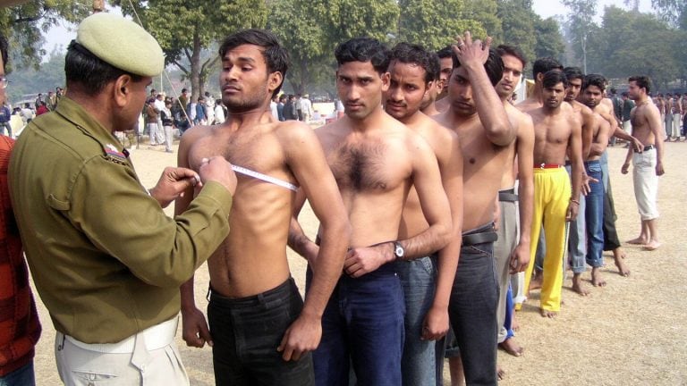 यूपी पुलिस सब इंस्पेक्टर भर्ती: लिखित परीक्षा के बाद फिजिकल टेस्ट में क्या-क्या होता है? UP Tak