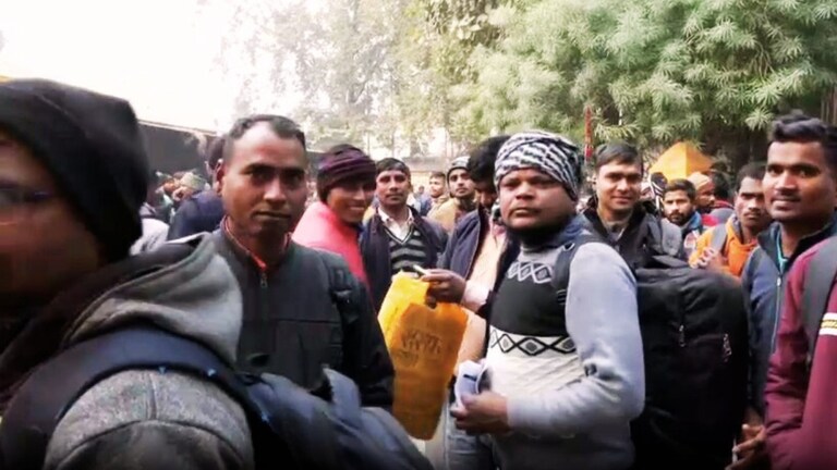 इजराइल में वेल्डिंग की नौकरी के लिए लखनऊ में बेरोजगारों की कतार! अयोध्या से आए लड़के क्या बोले lucknow