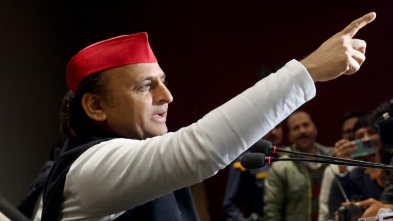 अखिलेश यादव को राम मंदिर के लिए निमंत्रण तो मिला पर डाक से! फिर सपा चीफ ने लिया ये फैसला UP Tak