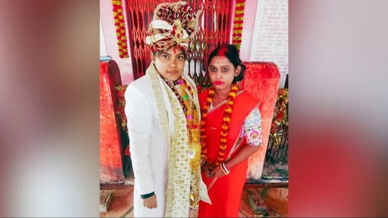 एक ने पहना सेहरा तो दूसरी बनी दुल्हन, देवरिया में दो लड़कियों ने आपस में की शादी, वीडियो वायरल UP Tak
