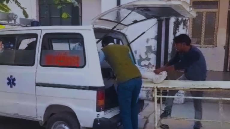 बरेली में प्रेमी ने की प्रेमिका की हत्या, मृतका की 15 साल की बेटी ने सुनाई पूरी कहानी UP Tak