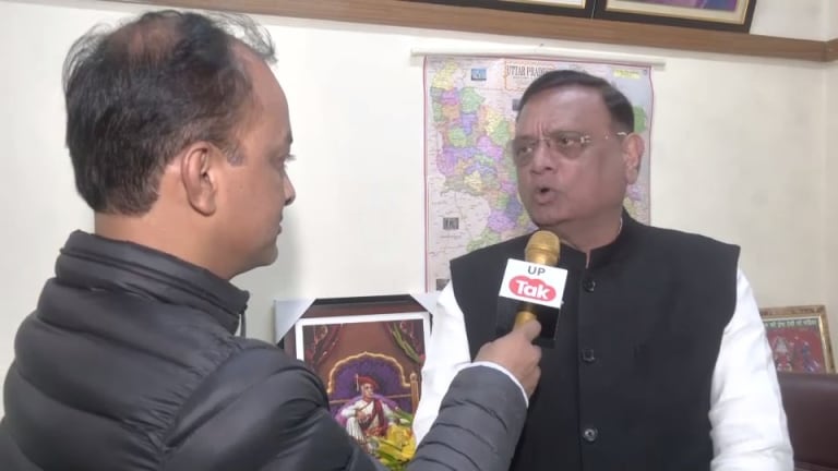 ‘मायावती को साथ लाने की जिम्मेदारी सिर्फ हमारी नहीं अखिलेश की भी’, कांग्रेस प्रभारी का बड़ा बयान UPTak