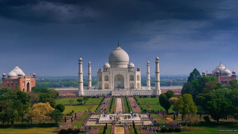 वैलेंटाइन-डे के मौके पर पार्टनर संग करें ताजमहल का दीदार, आएगा इतना खर्चा UP Tak