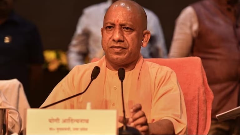 देश का मिजाज सर्वे: कौन है देश का सबसे लोकप्रिय मुख्यमंत्री? CM योगी को लोगों ने दी ये रैंकिंग UP CM Yogi Adityanath