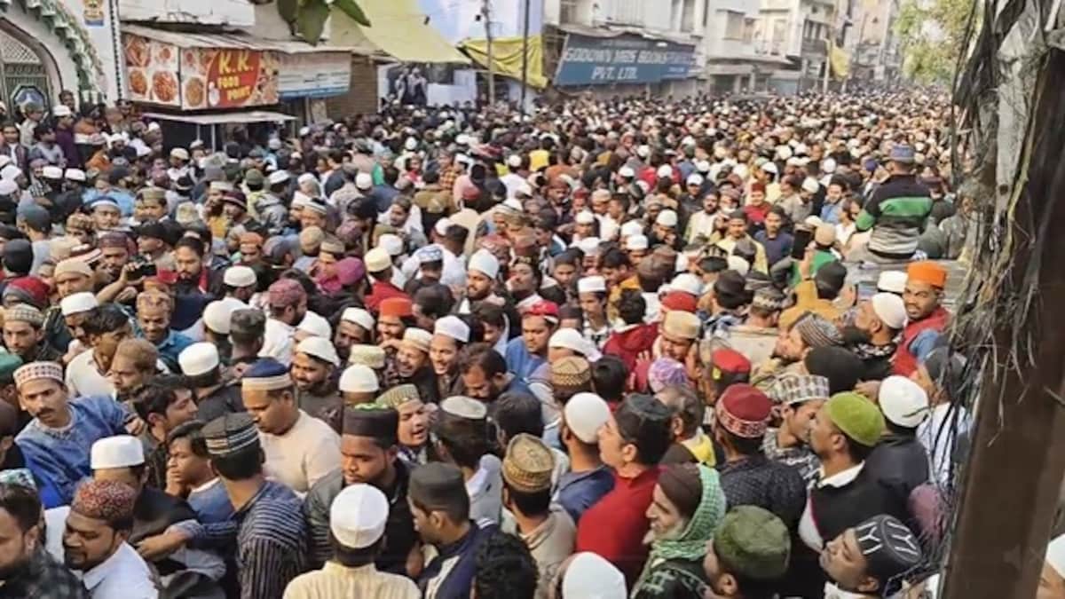 मौलाना तौकीर रजा के समर्थन में सड़क पर सैलाब, विरोध के बीच पत्थरबाजी, बरेली में तनाव UP Tak