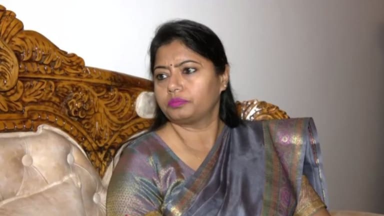 अखिलेश यादव पर भड़कीं पल्लवी पटेल, बोलीं- PDA को बच्चन और रंजन बनाने पर तुले हैं UP Tak