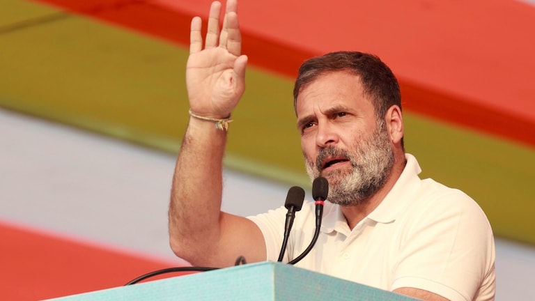 यूपी पुलिस भर्ती का एग्जाम देने आए इस बेरोजगार युवक ने राहुल गांधी को सुनाई दर्दभरी दास्तान Rahul Gandhi Bharat Jodo Naya Yatra
