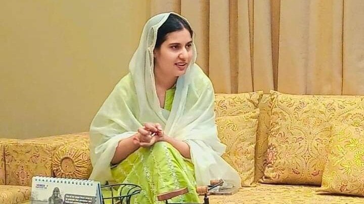 लंदन से पढ़ी इकरा हसन को अखिलेश यादव ने कैराना से लड़ने को उतारा, जानिए इनकी कहानी UP Tak