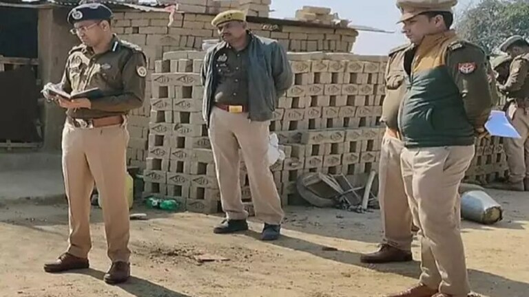 पहले शराब पिलाई और फिर...कानपुर में पेड़ से लटकी मिलीं दो बहनों के साथ हुई थी दरिंदगी की हदें पार UP Tak