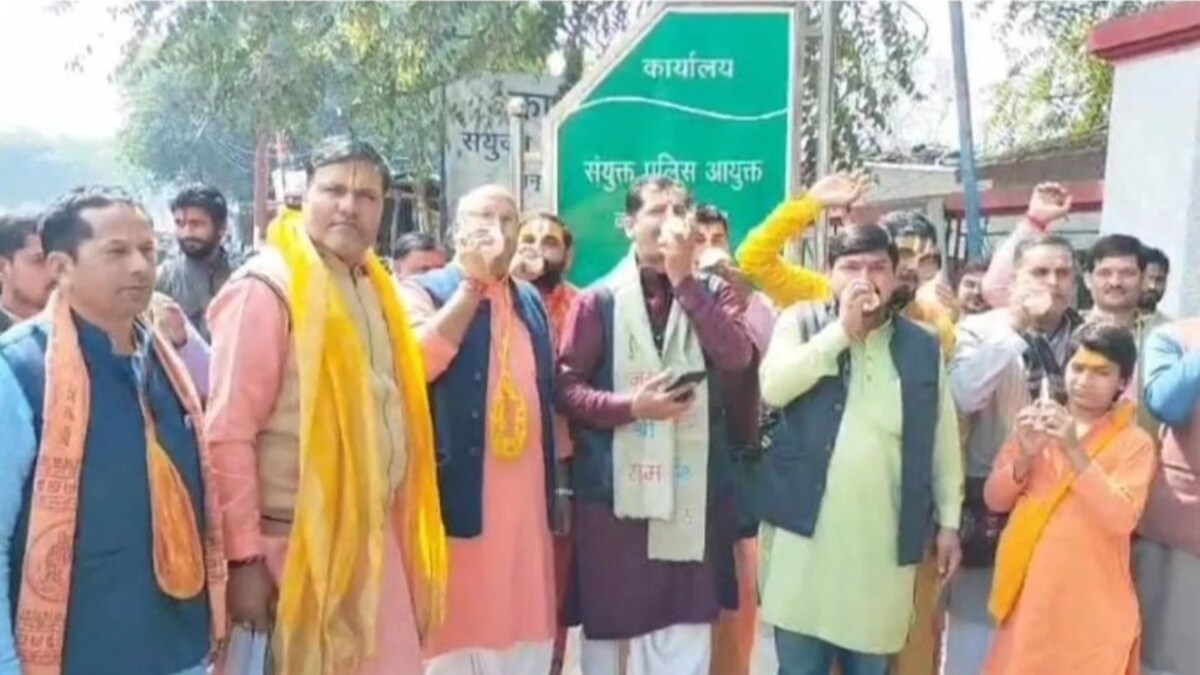 ‘पंडितों को पुलिस…’ दूल्हे ने शादी में पंडित जी को कूटा था, अब पुरोहित समाज ने की ये मांग Lucknow